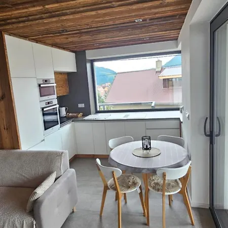Kuty Apartment Malatina